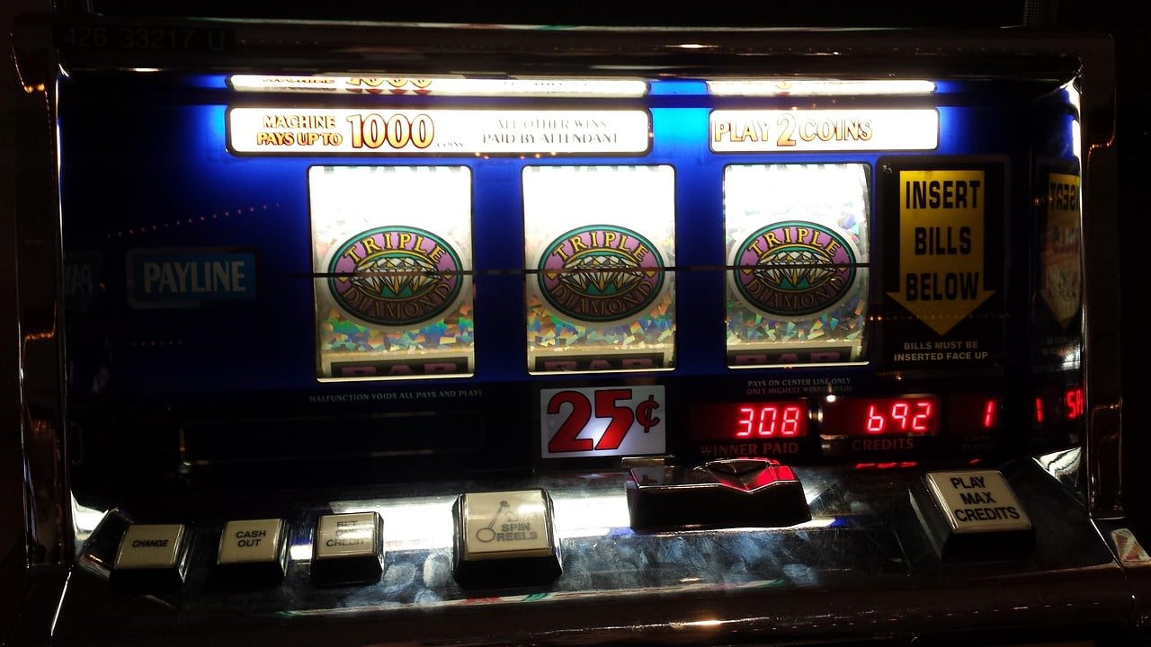 pokerqq