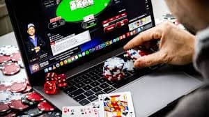 pokerqq